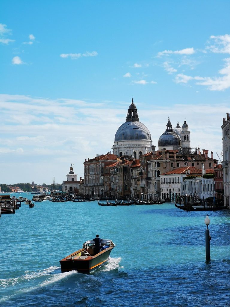 acheter-commerce-italie-non-resident